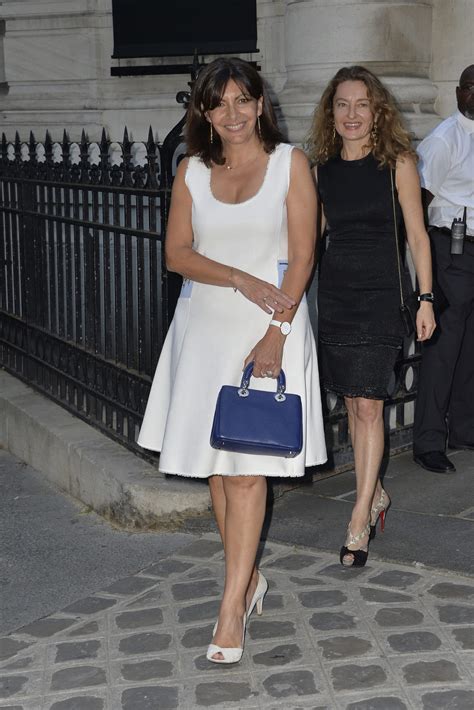 anne hidalgo dior|anne hidalgo robe 2022.